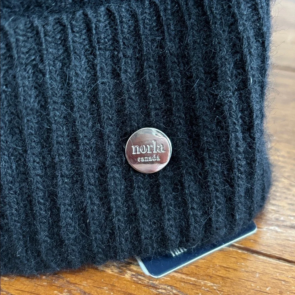 NORLA CANADA Black Cashmere Wool Blend Beanie Hat Ribbed Stretch NWT One Size